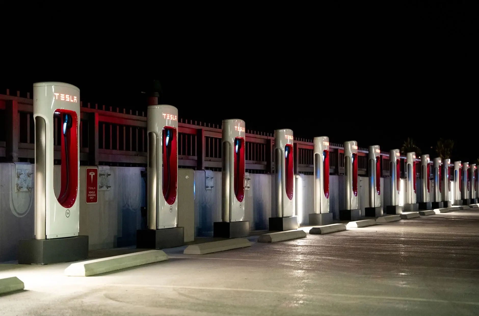 房产中介管理系统软件：2024年技术架构升级与云端部署趋势分析