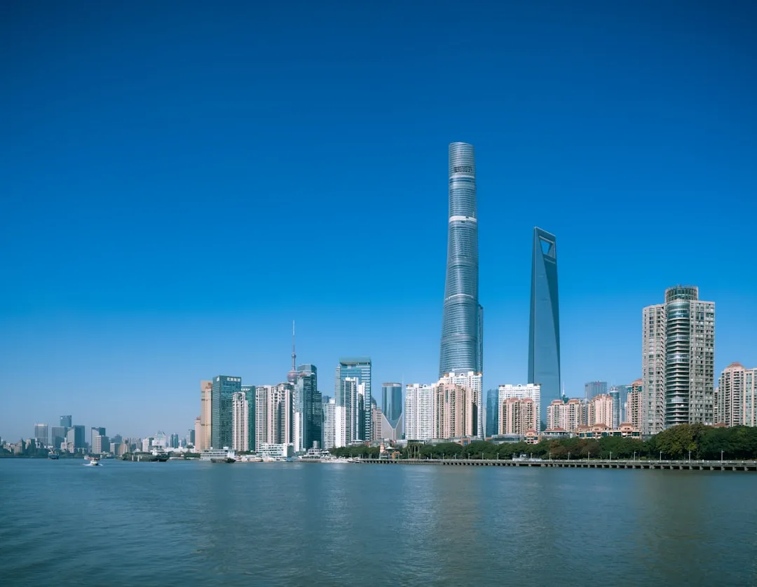 沈阳房产中介客户跟进软件选型指南：功能对比与实施要点